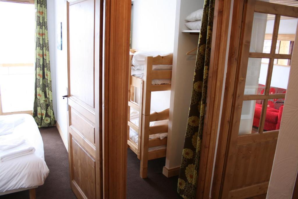 One-Bedroom Apartment Cabin Comfort 4